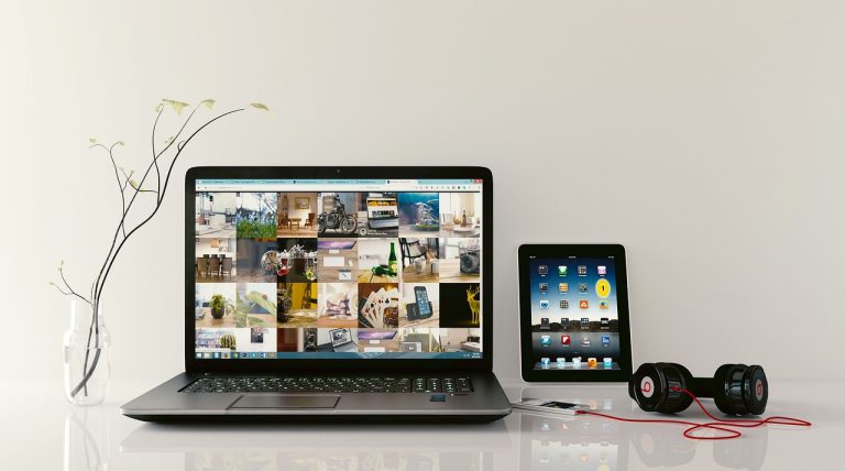 Meja home office rapi